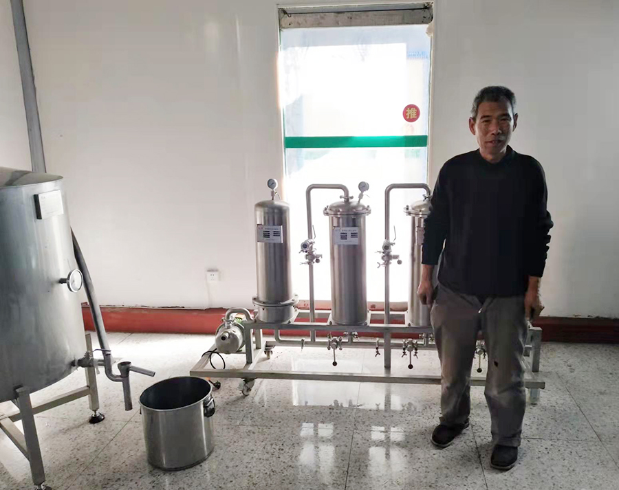 16458581228879.jpg 蒸高粱設(shè)備.jpg